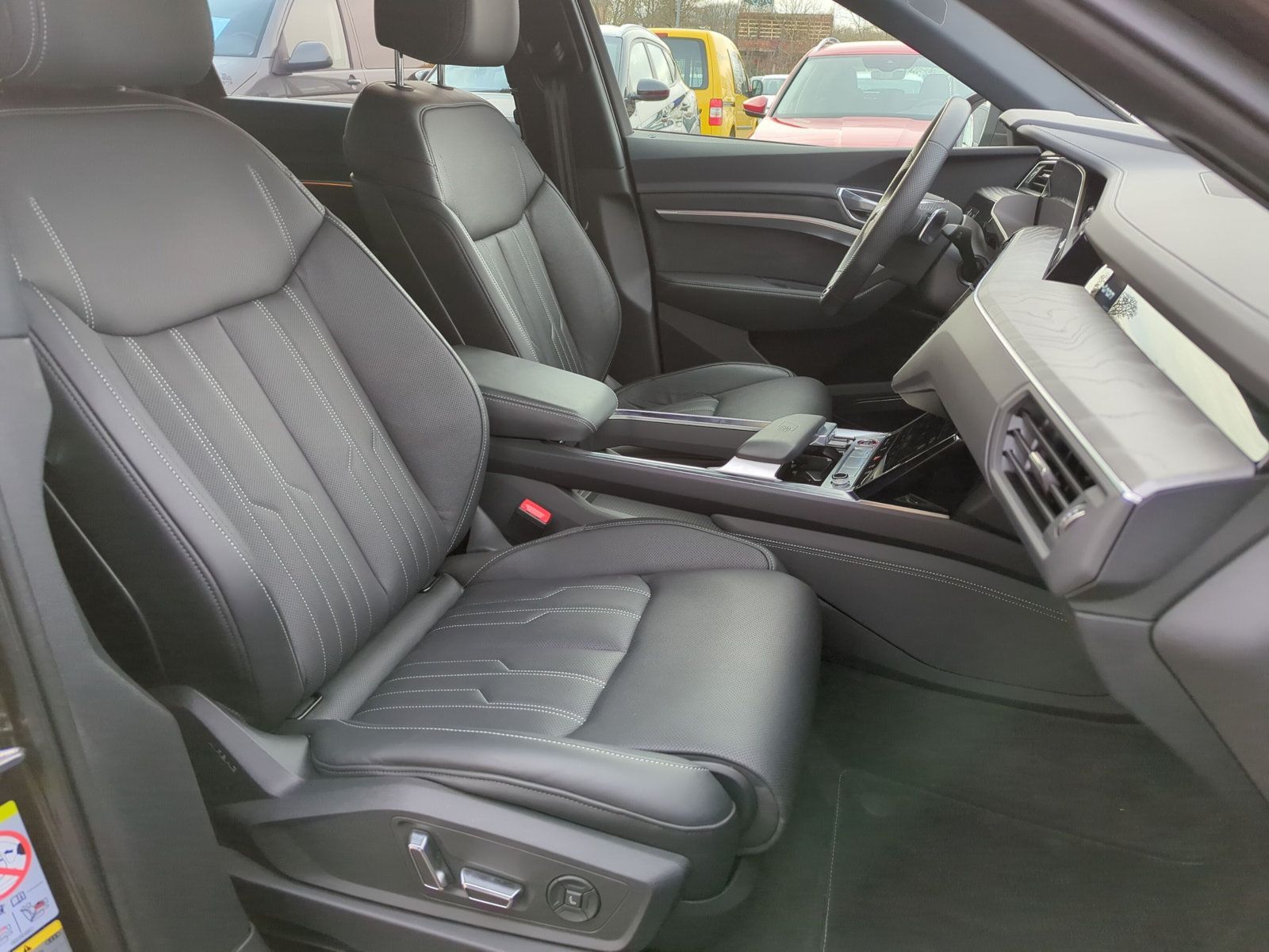 Audi e-tron - Bild 3