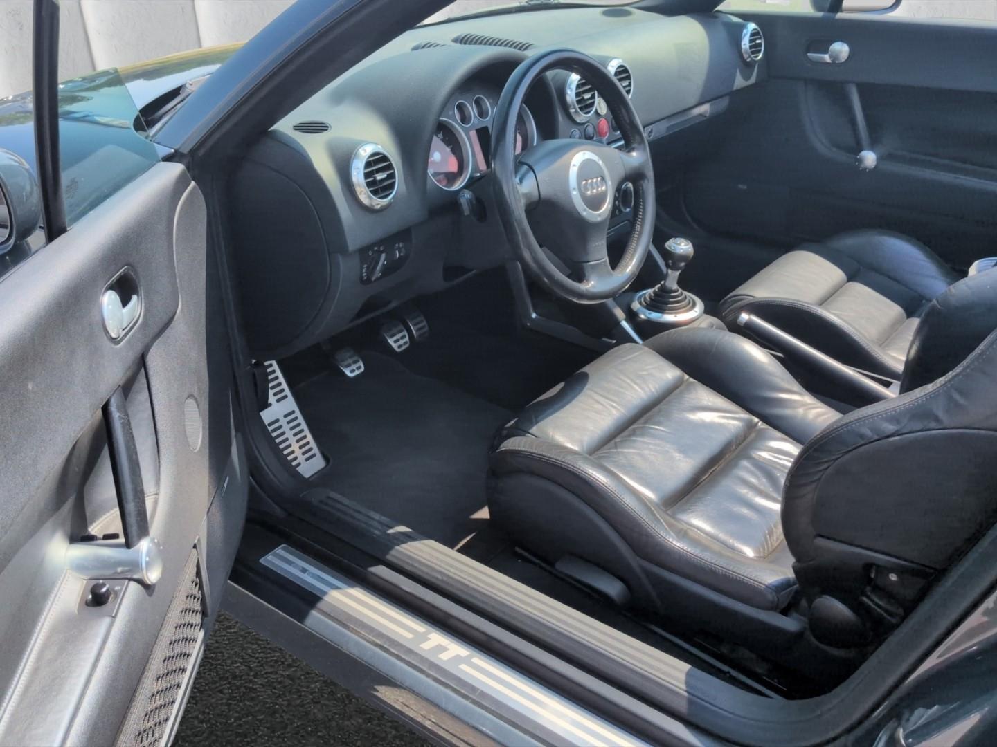 Audi TT Roadster 1.8T*BOSE Leder SHZ el.Verd Klimaaut
