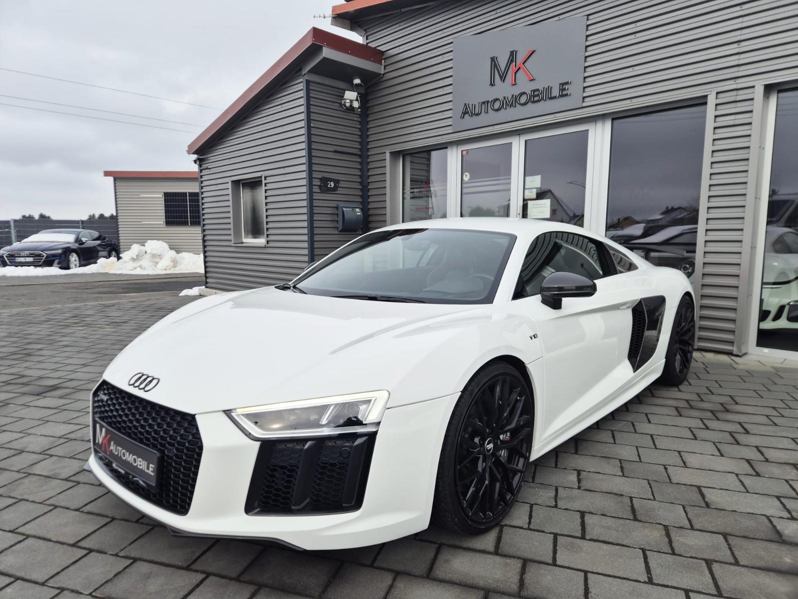 Audi R8 Coupe 5.2 FSI V10 Plus *KERAMIK*CARBON*B&O*