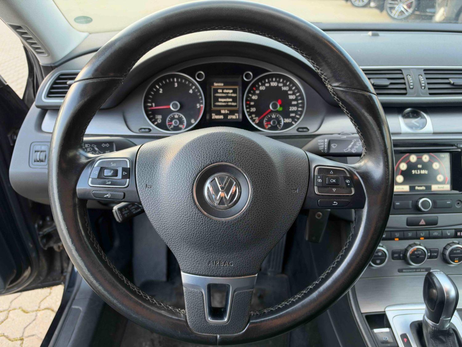 Volkswagen Passat 2014 — photo 16
