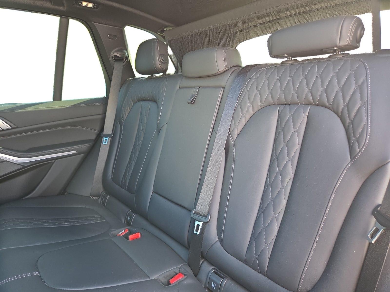 BMW X5 xDrive30d AHK Laser HEAD-UP SITZBELÜFT PANO