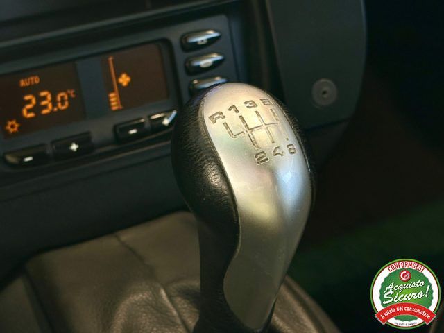 PORSCHE 911 1998