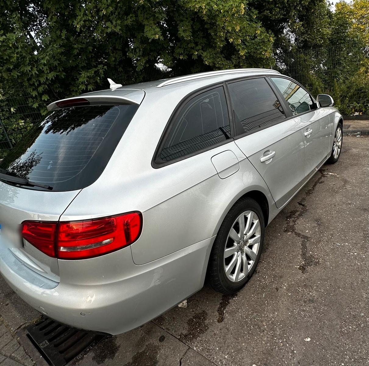 Audi A4 2008 — photo 6