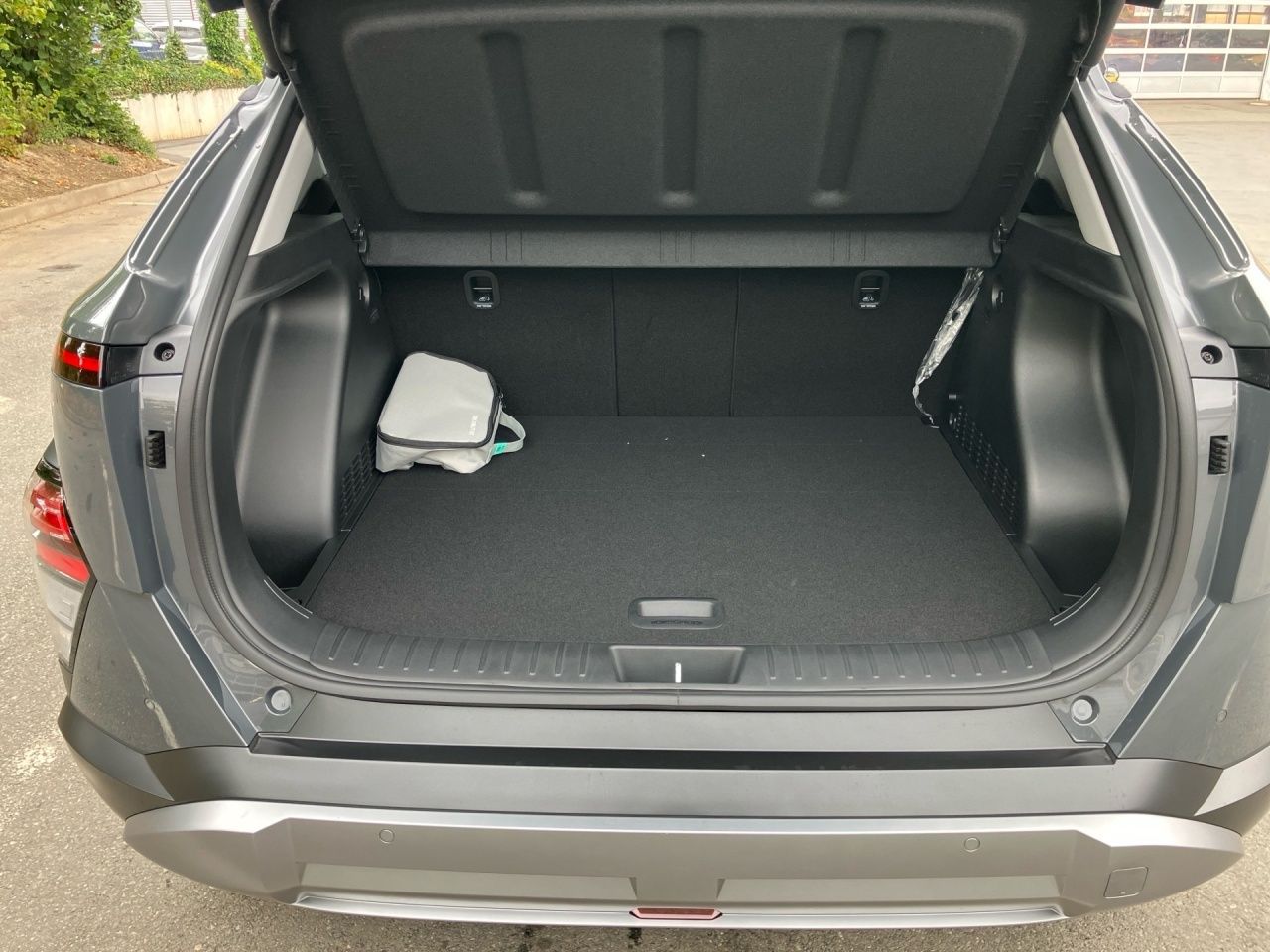 Fahrzeugabbildung Hyundai KONA TREND 2xKlima ACC AUT Akustikglas DynLicht