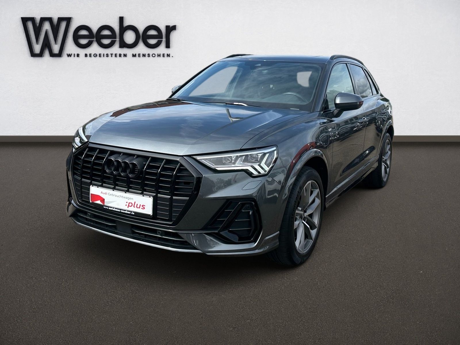 Audi Q3 S line *AHK*BLACKSTYLE*PANO*KAMERA*MATRIX* imagem 2