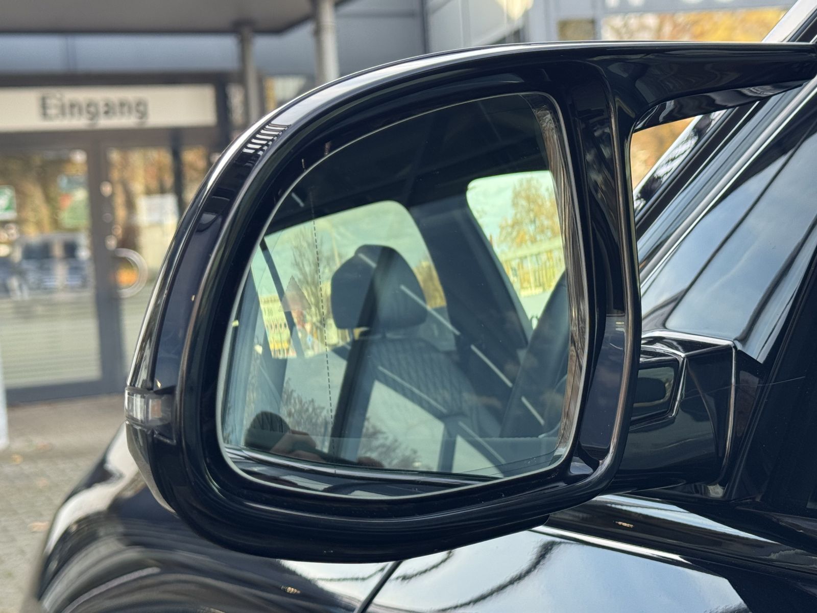 BMW X7 M60 - Bild 14