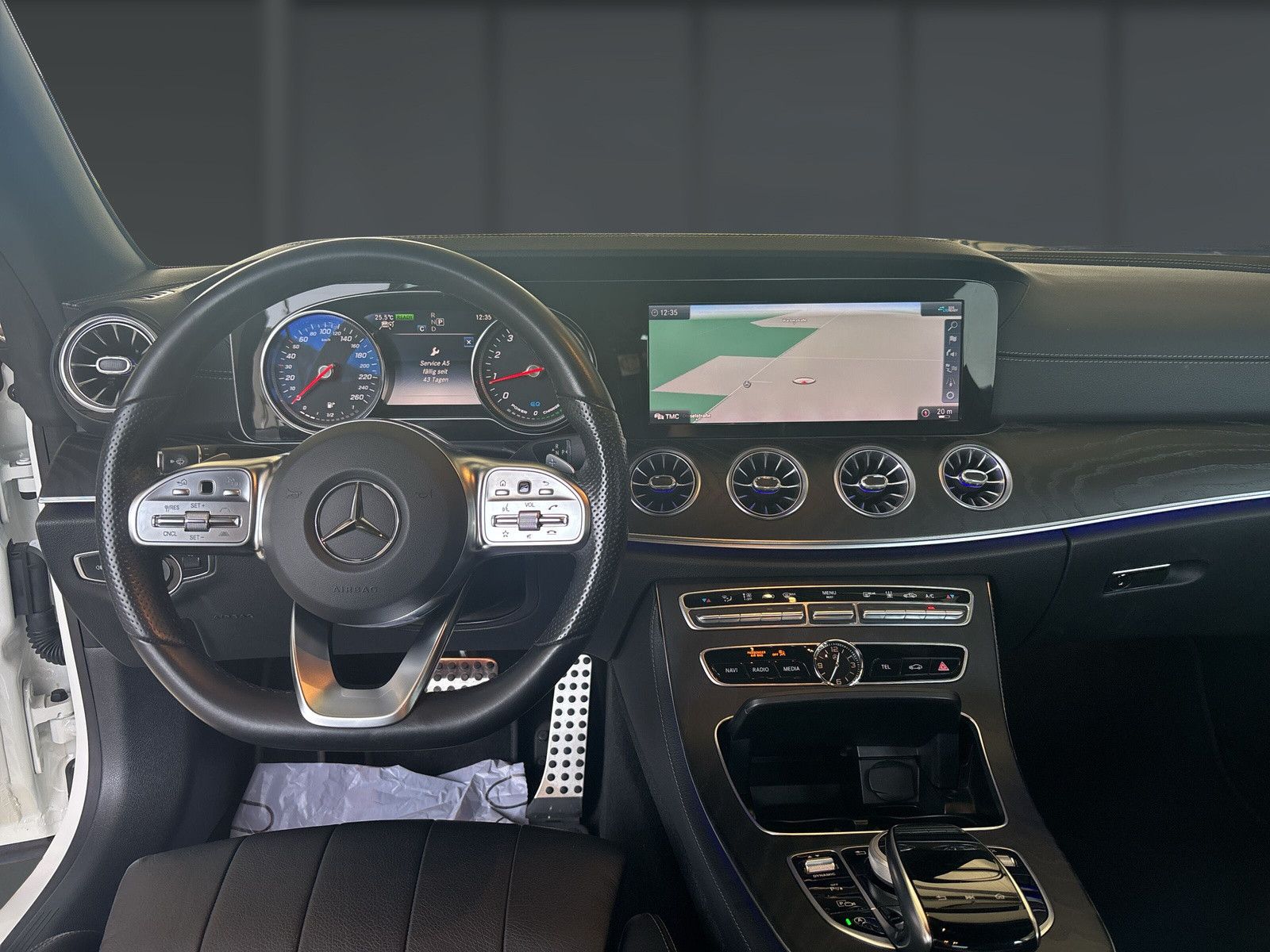 Mercedes-Benz E 200 Cabrio 4Matic Leder Standheizung Nightpak. foto 13
