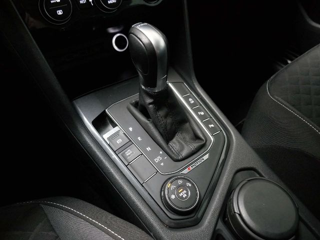 Fahrzeugabbildung Volkswagen Tiguan  JOIN 2.0 TDI 4Motion | PDC AHK Navi
