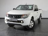 Mitsubishi L200 2.4 DI-D 154CV CLUB CAB INFORM - gebrauchte Mitsubishi L200 aus dem Jahr 2016