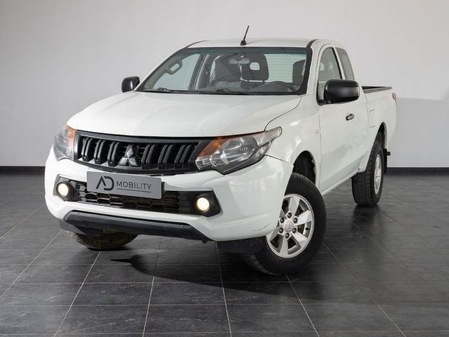 Mitsubishi L200 2.4 DI-D 154CV CLUB CAB INFORM