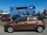Hyundai i20 Style NUR 33.000 KM TOP GEP. + GARANTIE - Hyundai i20 Gebrauchtwagen in Hamburg