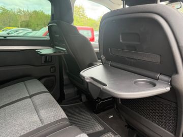 Opel Zafira Life - 10
