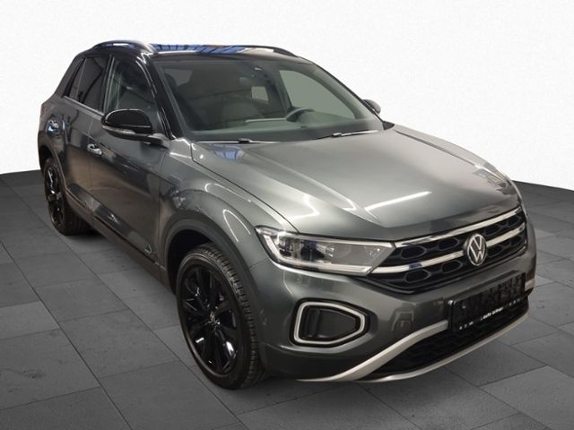 Fahrzeugabbildung Volkswagen T-Roc 1,5 TSI DSG BLACK STYLE VOLLLEDER NAVI AHK