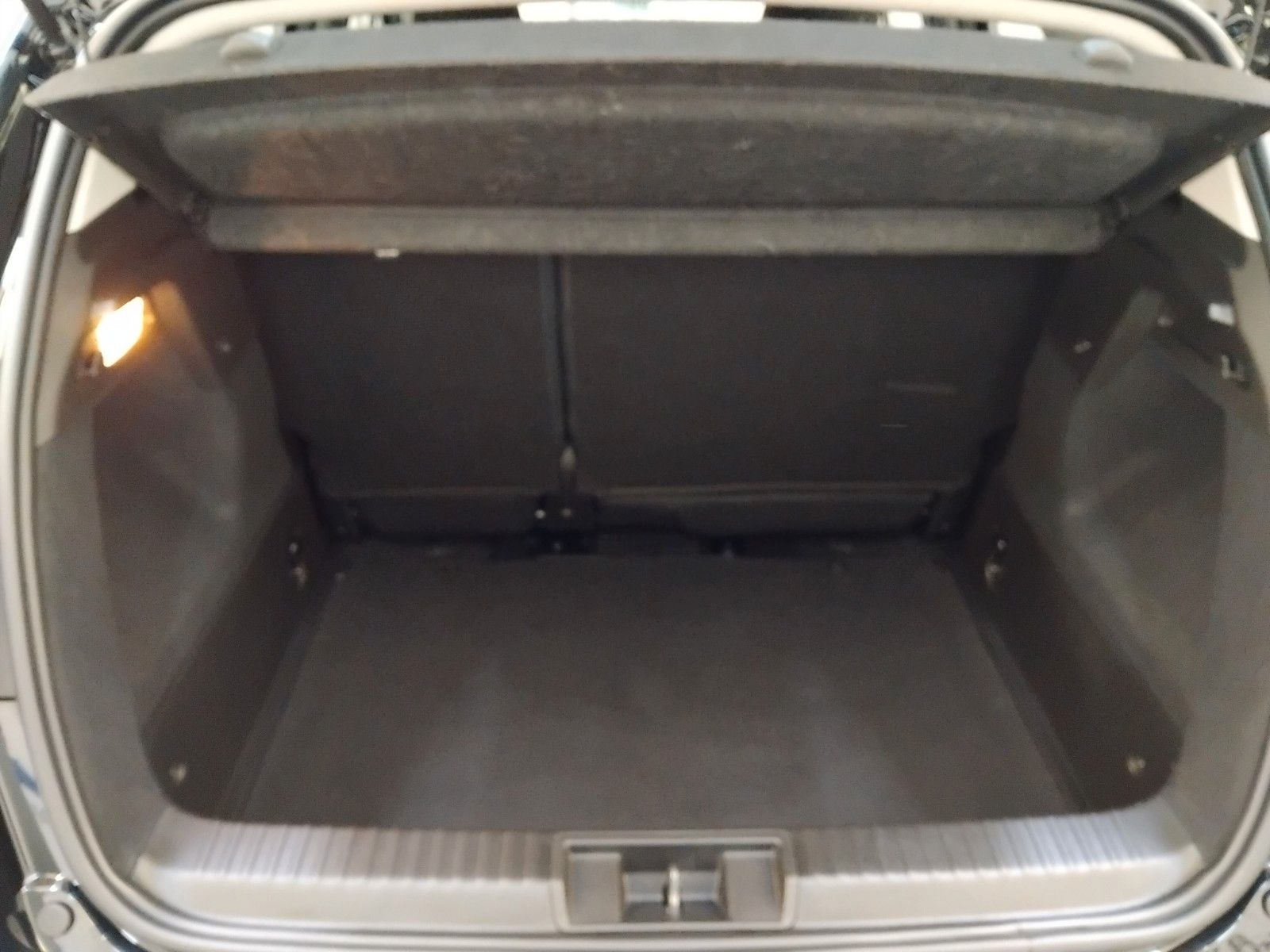 Renault Captur (06/2026, Benzin)