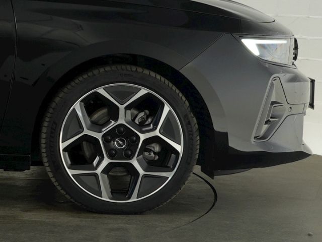 Astra L ST ULTIMATE AT+LED MATRIX+NAVI+360 GRAD