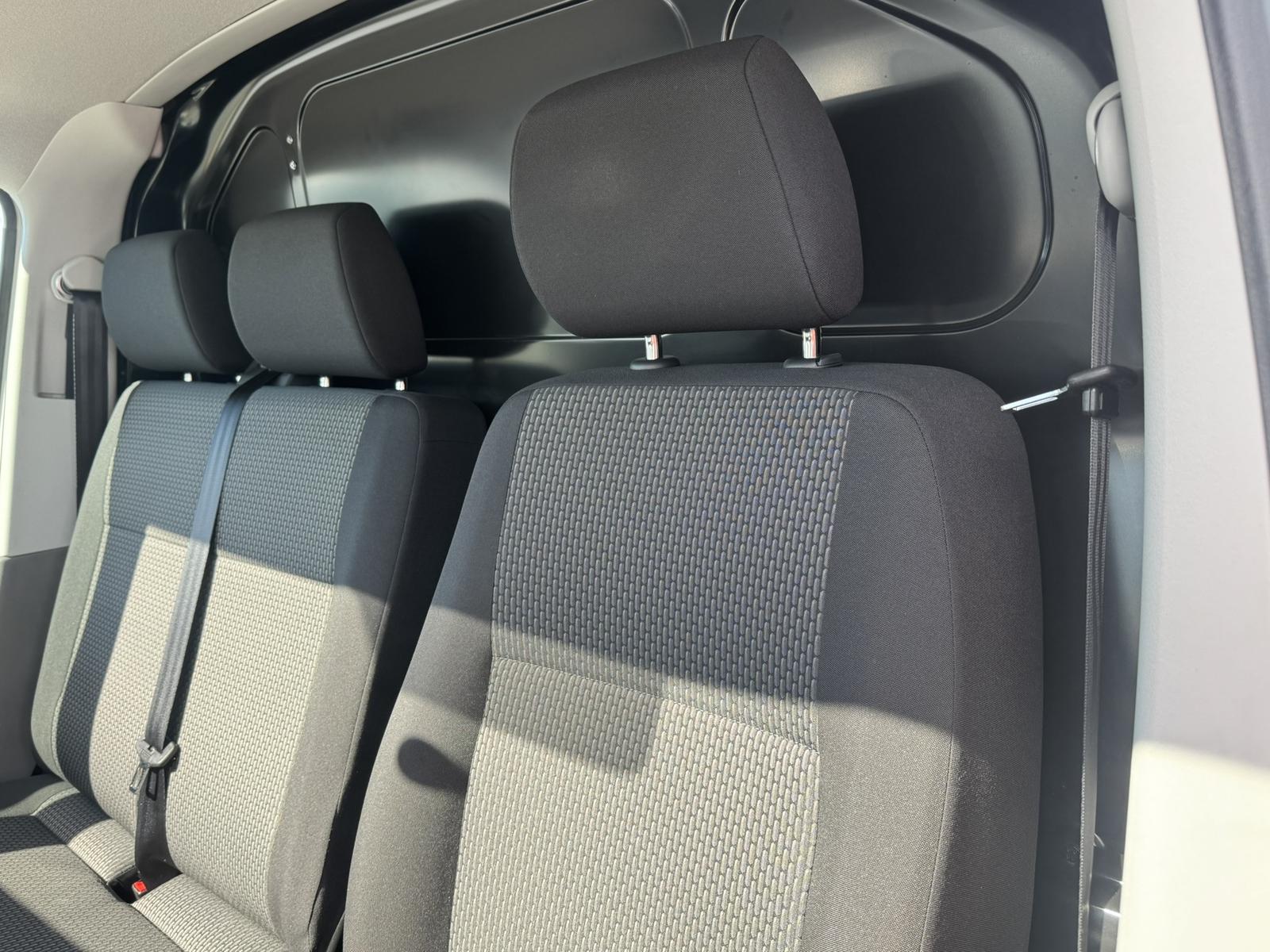 Volkswagen T6 Transporter 6.1 Kasten TDI LR DSG LED*Tempo