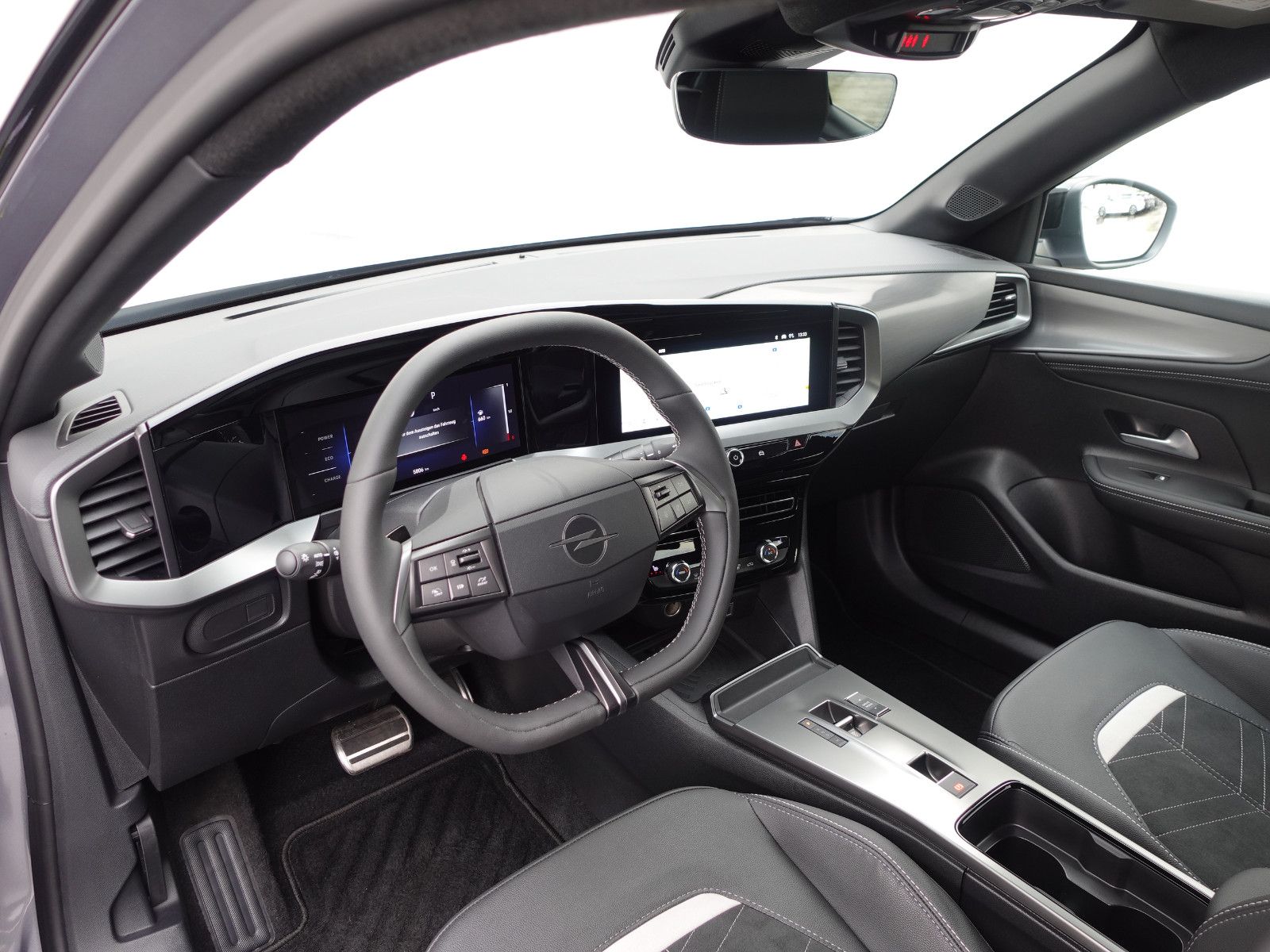 Fahrzeugabbildung Opel Mokka 1.2Turbo 48V Hybrid eDCT GS Allwetter,Navi