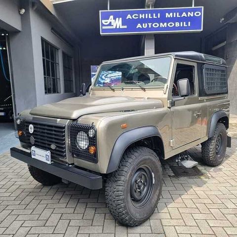 Land Rover Defender 90 2.2 PUMA TD4- LIFE&STYLE