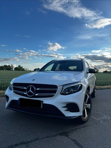 MERCEDES-BENZ GLC 250 d 4MATIC AMG LINE Sport