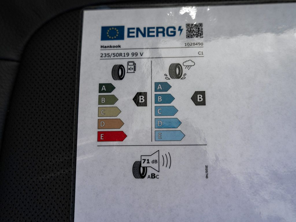 Fahrzeugabbildung SKODA Kodiaq Selection 2.0 TDI 4x4 HUD MATRIX-LED 360°