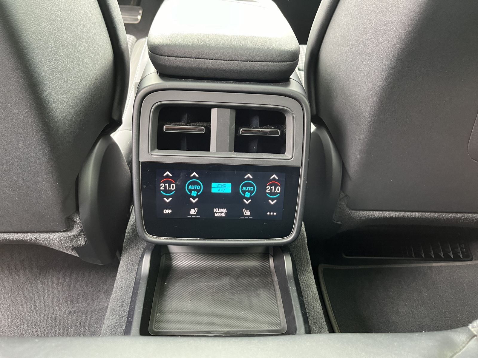 Porsche Taycan - Bild 22