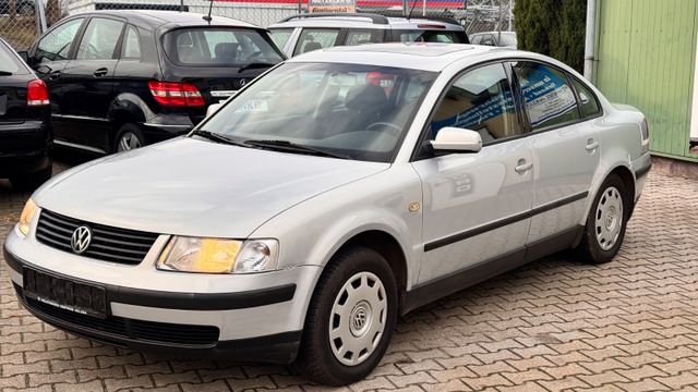 Volkswagen Passat 3B 1,6 Limo Kein  Tüv!