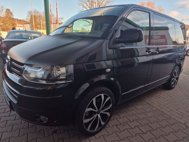 Volkswagen T5 Transporter Bus Multivan Highline 4Motion