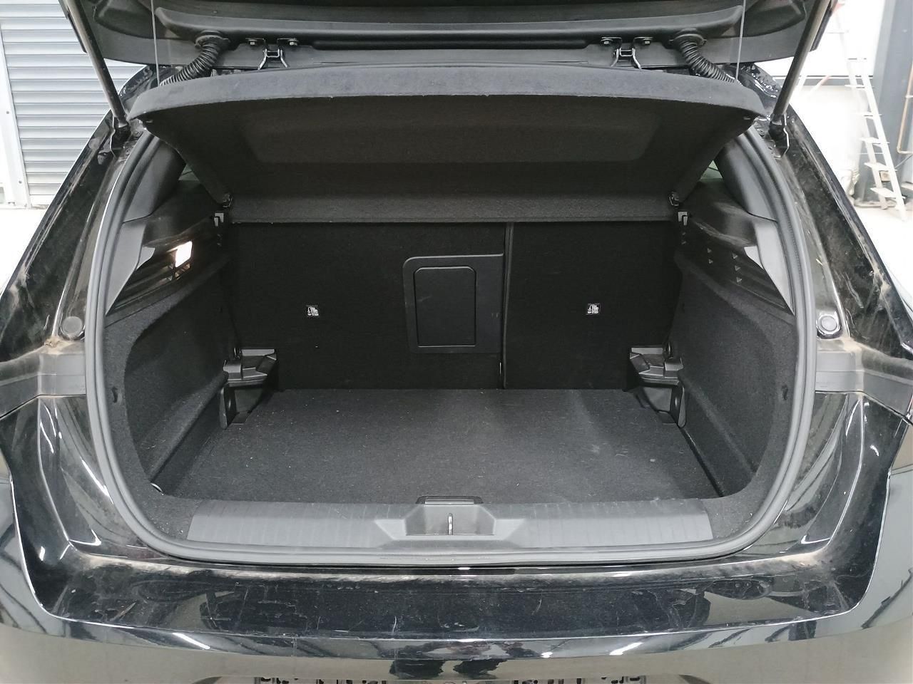 Fahrzeugabbildung Opel Astra L 1.2T GS - Sitzhzg., Lenkradhzg., Kamera