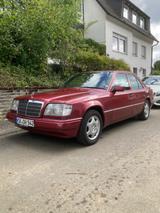 Mercedes-Benz 220 - gebrauchte Mercedes-Benz 220 aus dem Jahr 1996