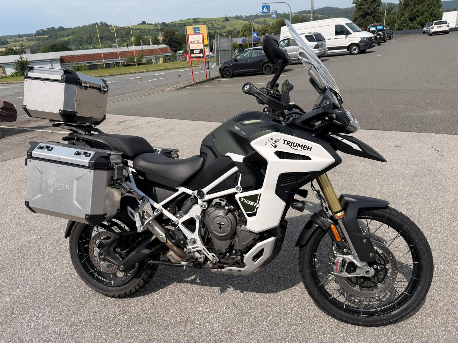 Triumph Tiger 1200 Rally Explorer vom Händler