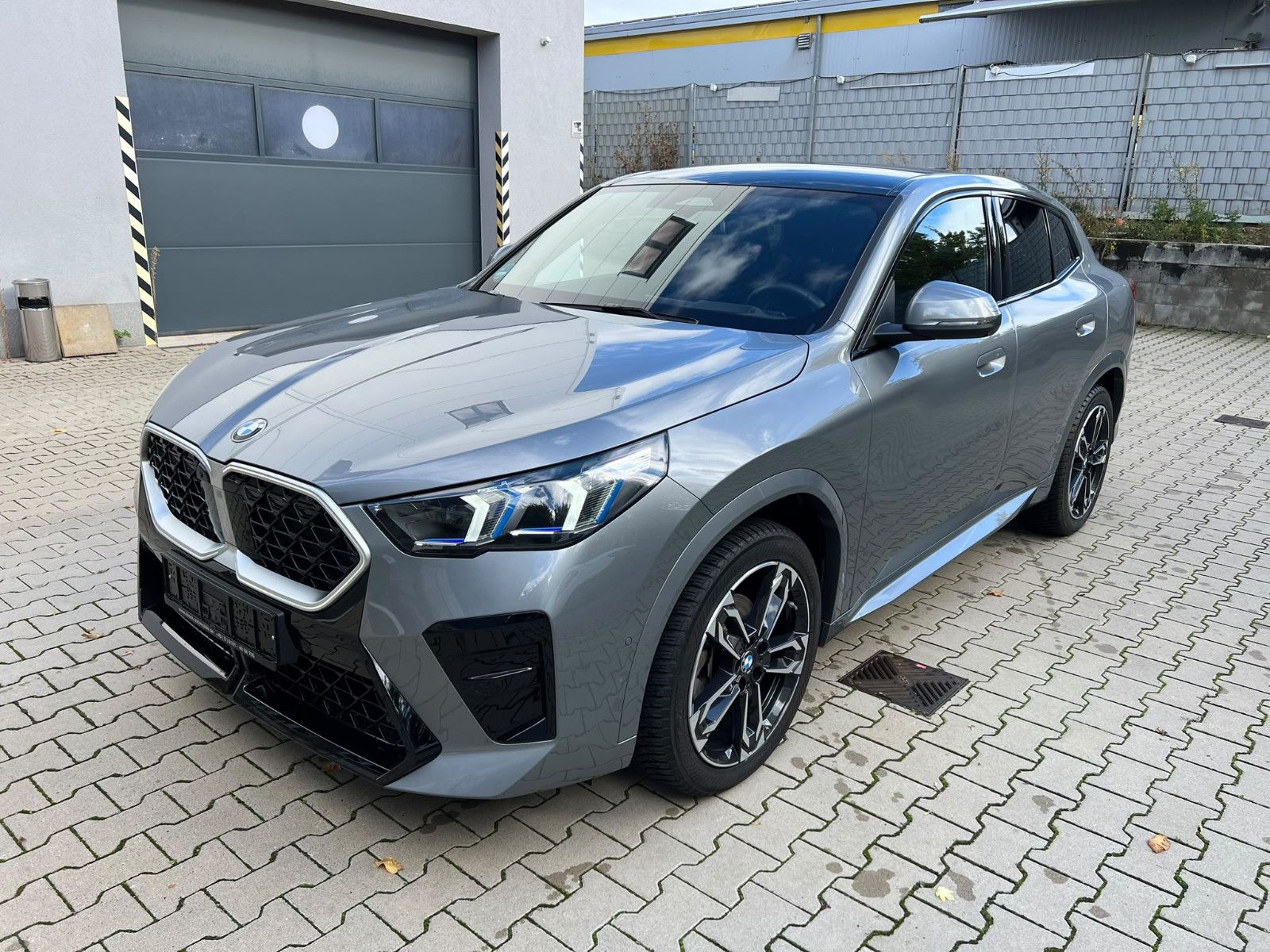 BMW X2 sDrive18d M Sport/Panoramadach/Head Up imagem 3