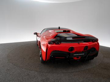 2021 Ferrari SF90 缩略图 19