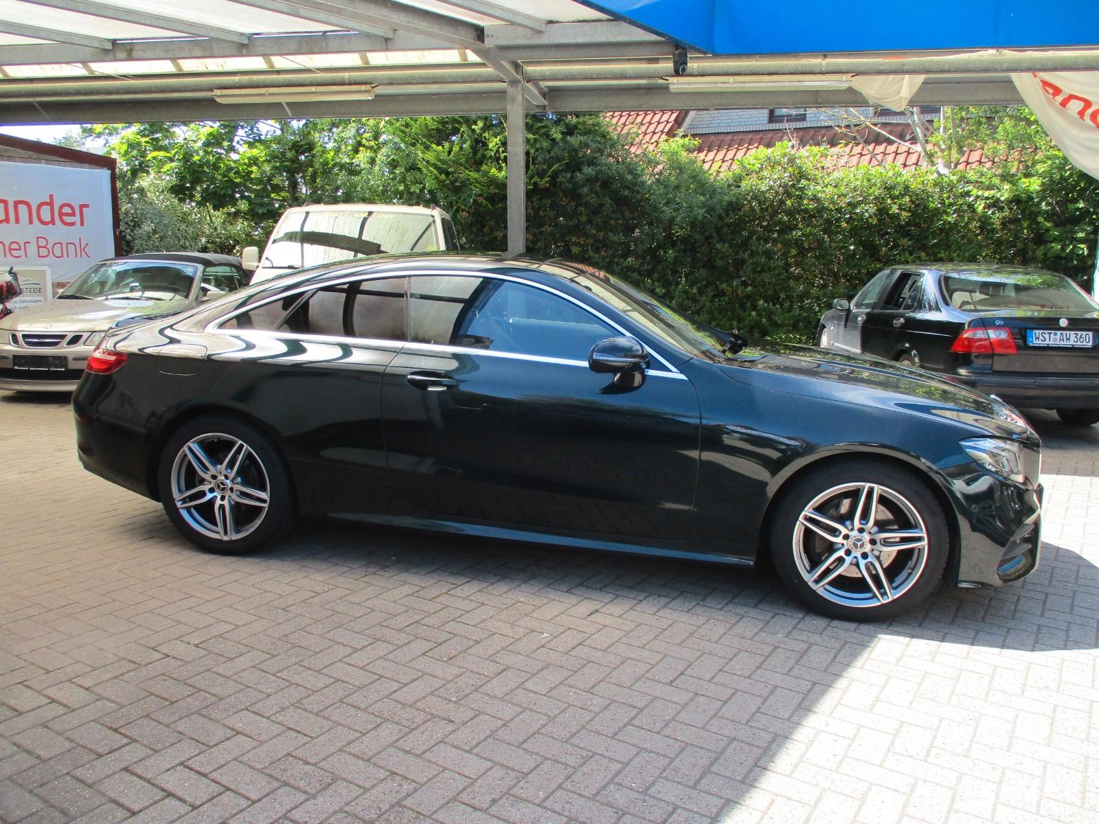 Mercedes-Benz E 220 d Coupe 4Matic / AMG Linie