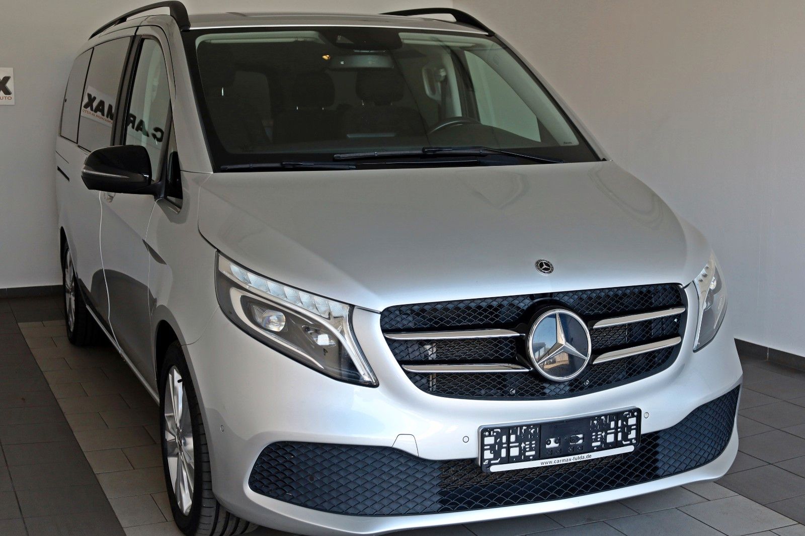 Fahrzeugabbildung Mercedes-Benz V 250d EDITION LANG,7Sitz,Navi,Kamera,ACC,AHK+WR