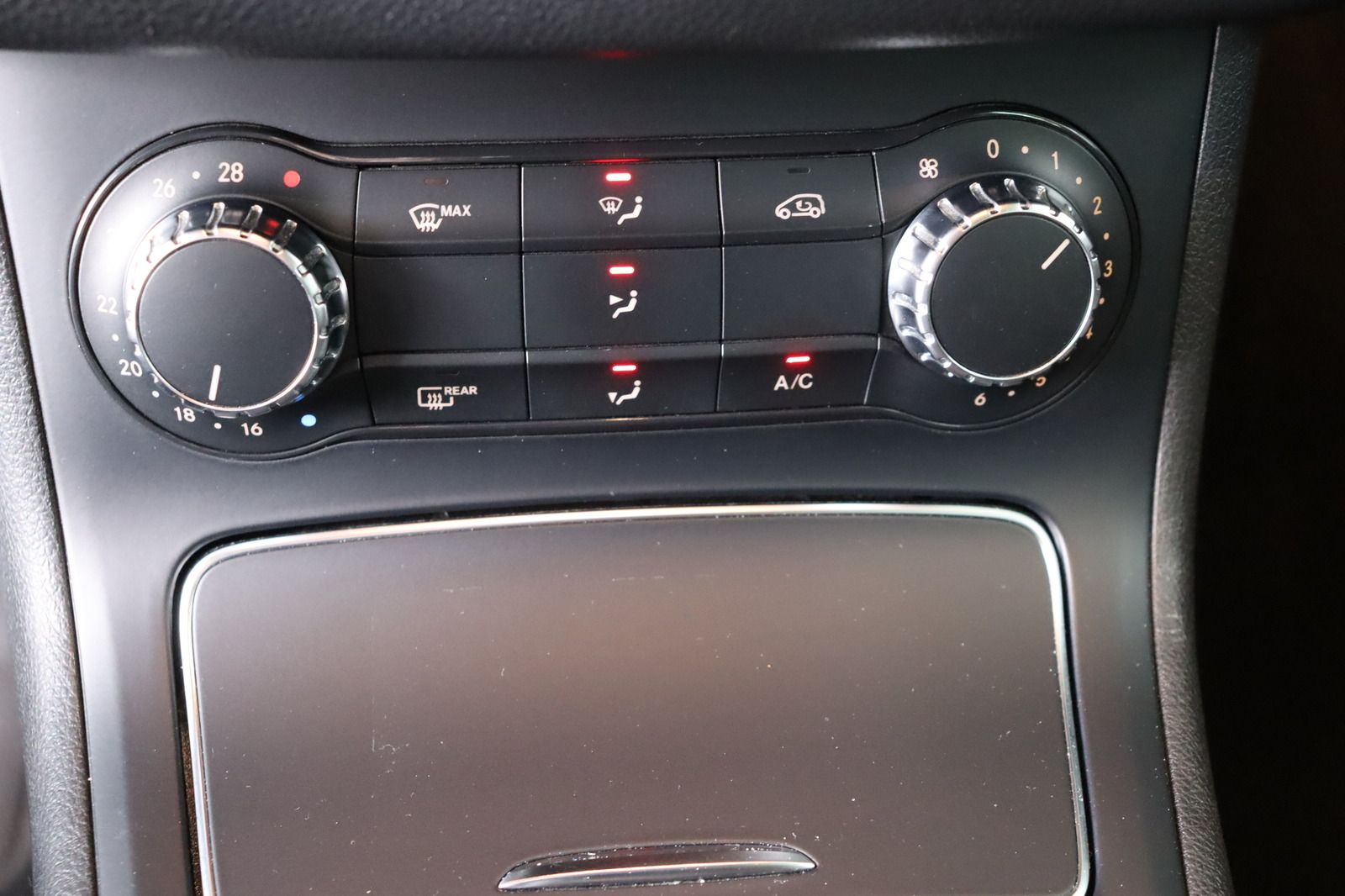 Fahrzeugabbildung Mercedes-Benz B 180 d * LED * Parkassist. * Keyless