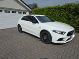 Mercedes-Benz A 250 e DCT AMG Paket 19"Allwetter - Mercedes-Benz A 250 in Bremen
