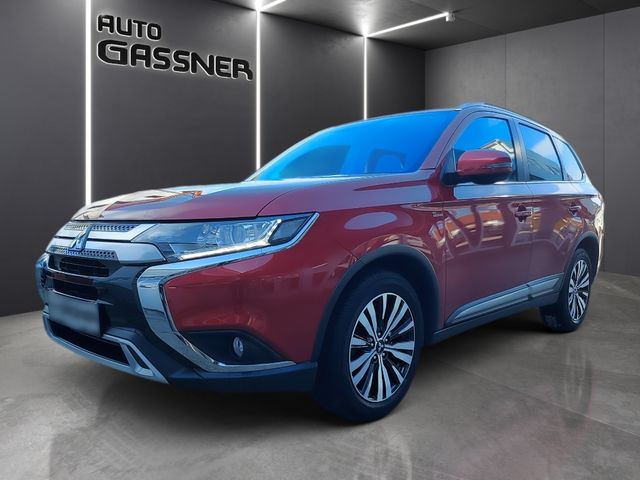 Mitsubishi Outlander Active 2.0 CVT-Automatik Navi 18´´ Alu