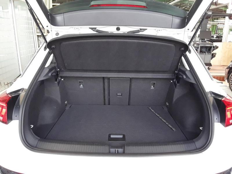 Volkswagen T-Roc 2.0 TDI Style LED Kamera PDC LM Tempo Kli, миниатюра 7
