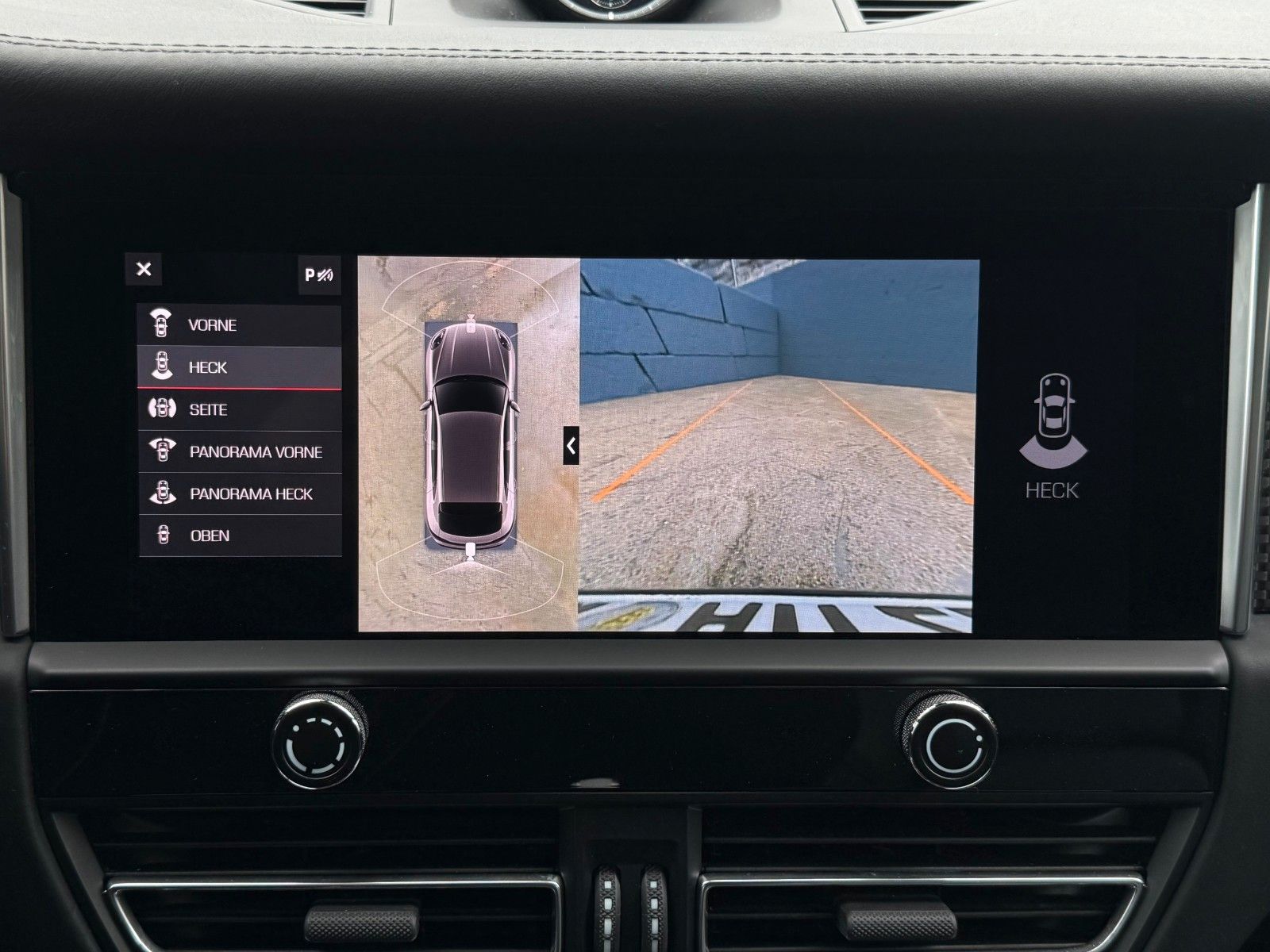 Fahrzeugabbildung Porsche Macan GTS PASM Chrono Carbon Pano Bose Std-HZG