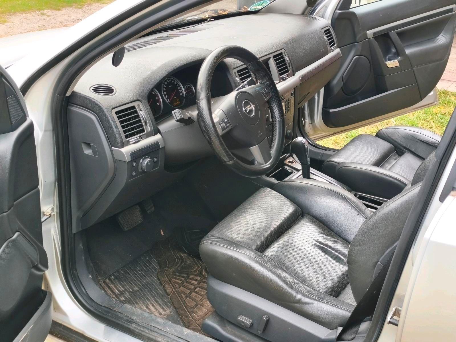 Opel Vectra 2007 — photo 13