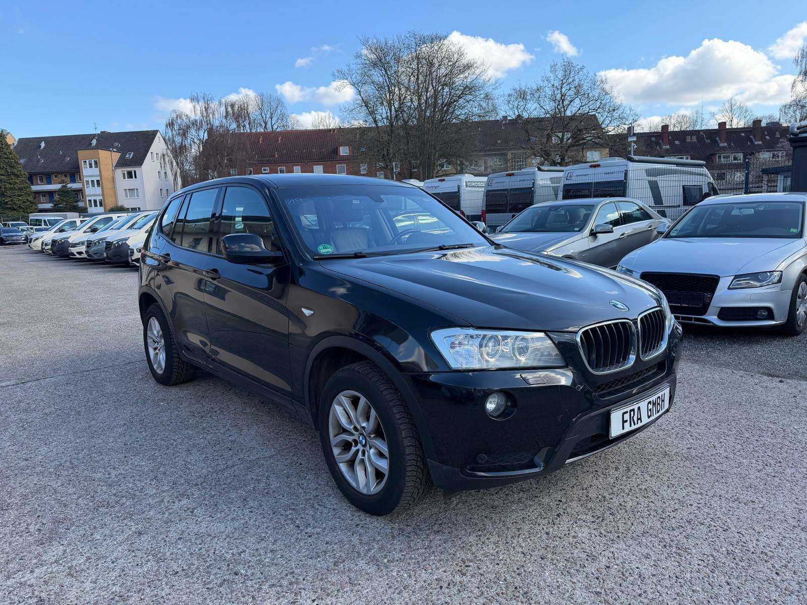 BMW X3  2,0d, Panoramadach Leder Navi Automatik