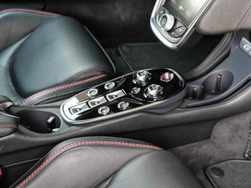 2020 Mclaren GT 缩略图 17