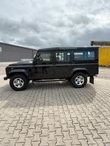 Land Rover Defender 110 Td4 Station Wagon E E - gebrauchte Land Rover Defender aus dem Jahr 2011