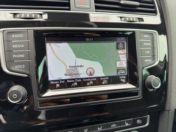 Volkswagen Golf - 12