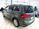Volkswagen Touran Highline R-Line - Volkswagen Touran: R Line