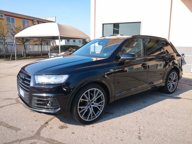 Audi Q7 3.0 TDI 218 CV quattro tiptronic S LINE 