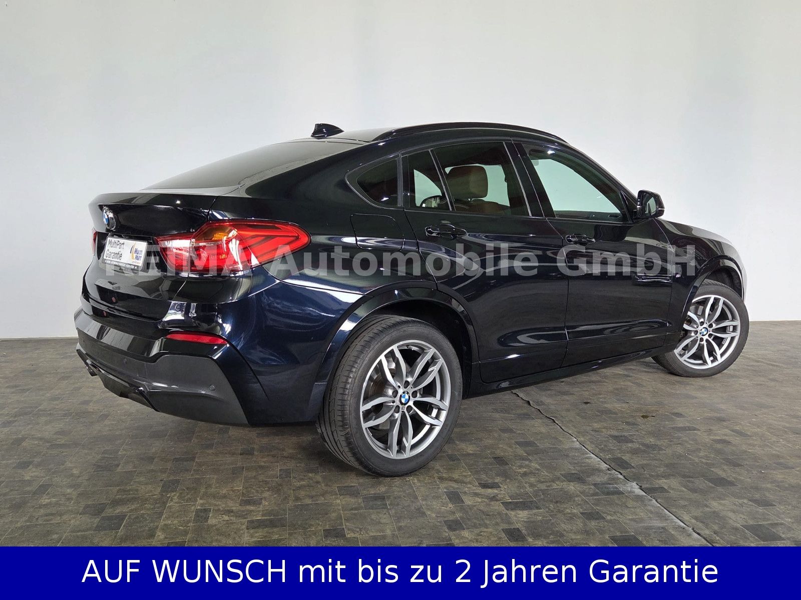 Fahrzeugabbildung BMW X4 xDrive 28 i M Sport, LED, HUD, AHK
