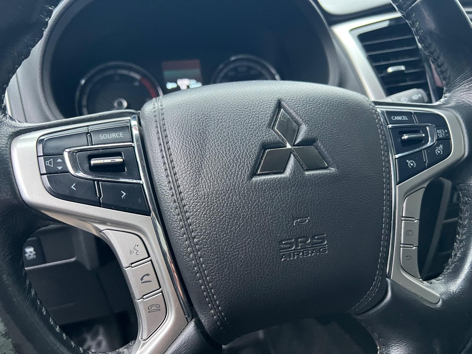 Mitsubishi L200/Doppelkabine 4WD/Kamera/Navi/Euro6/AHK