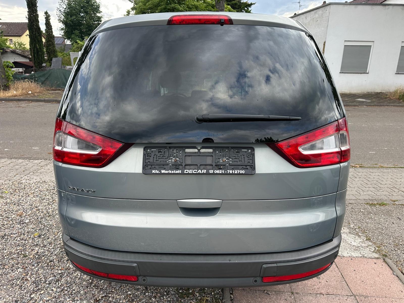 Ford Galaxy 2009 — photo 5