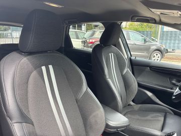 BMW 220 - 10